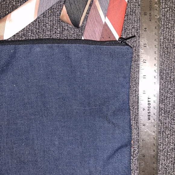 Unique Shoulder Bag - Picture 7 of 12